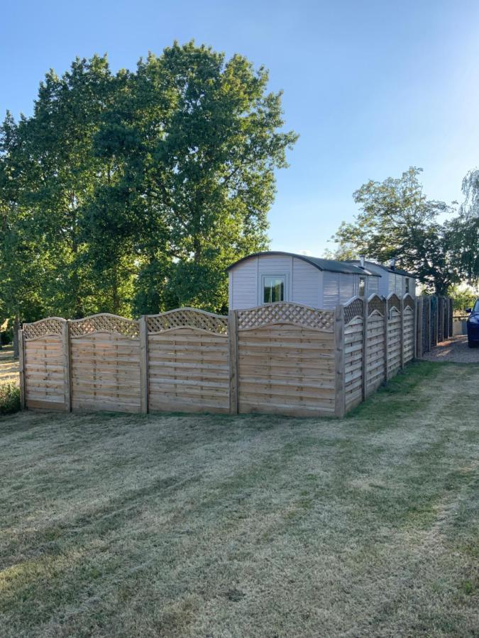 The Cosy Hut Faversham Exterior foto