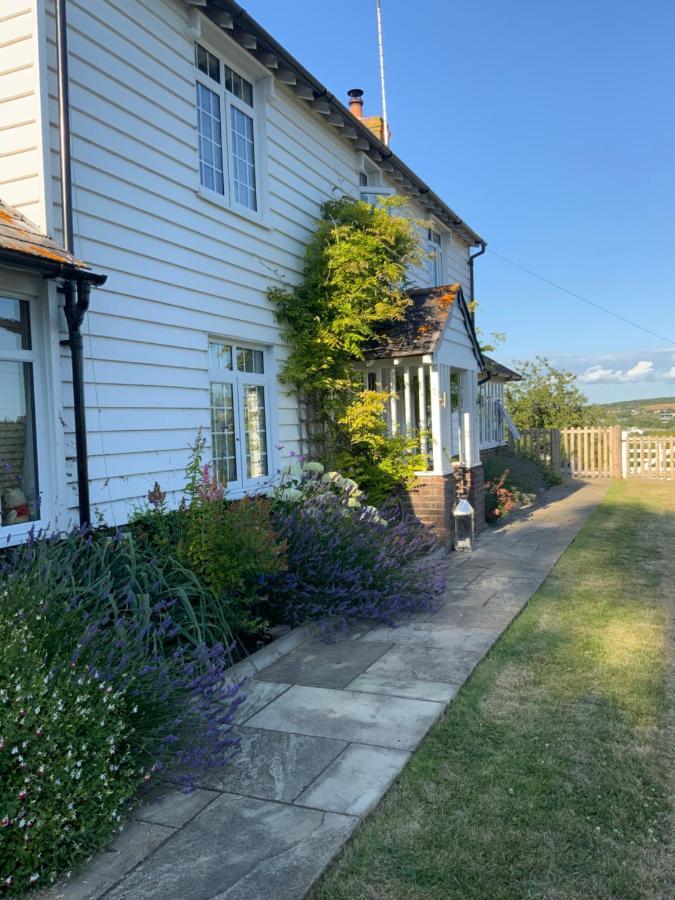 The Cosy Hut Faversham Exterior foto