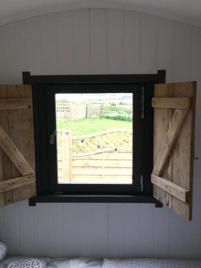 The Cosy Hut Faversham Exterior foto